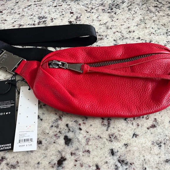 AIMEE KESTENBERG - Picture 4 of 4